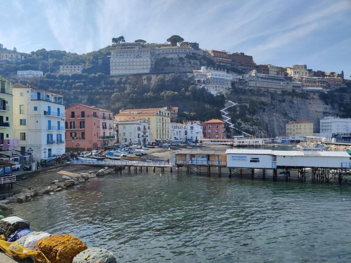 Grimaldi Guest Apartment Sorrento Exterior photo