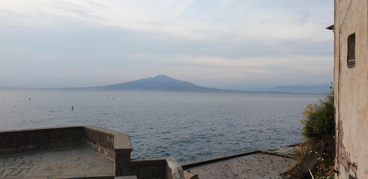 Grimaldi Guest Apartment Sorrento Exterior photo