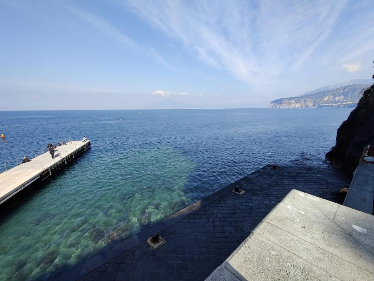 Grimaldi Guest Apartment Sorrento Exterior photo